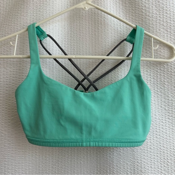 lululemon athletica Other - Lululemon Women’s Free to Be Green Sports Bra Size: 4